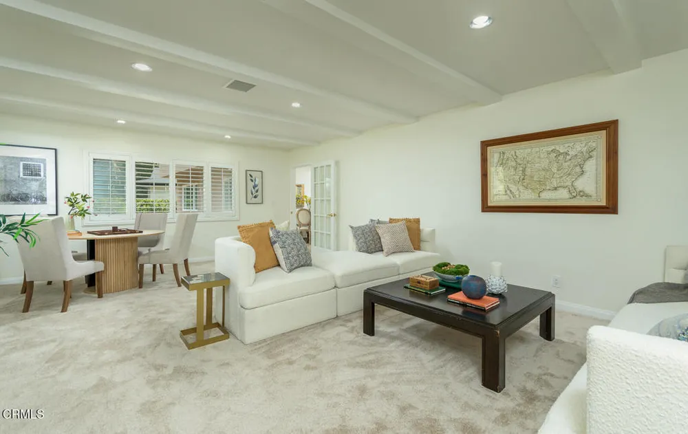 1740 Hillfair Dr, Glendale, CA 91208-2710