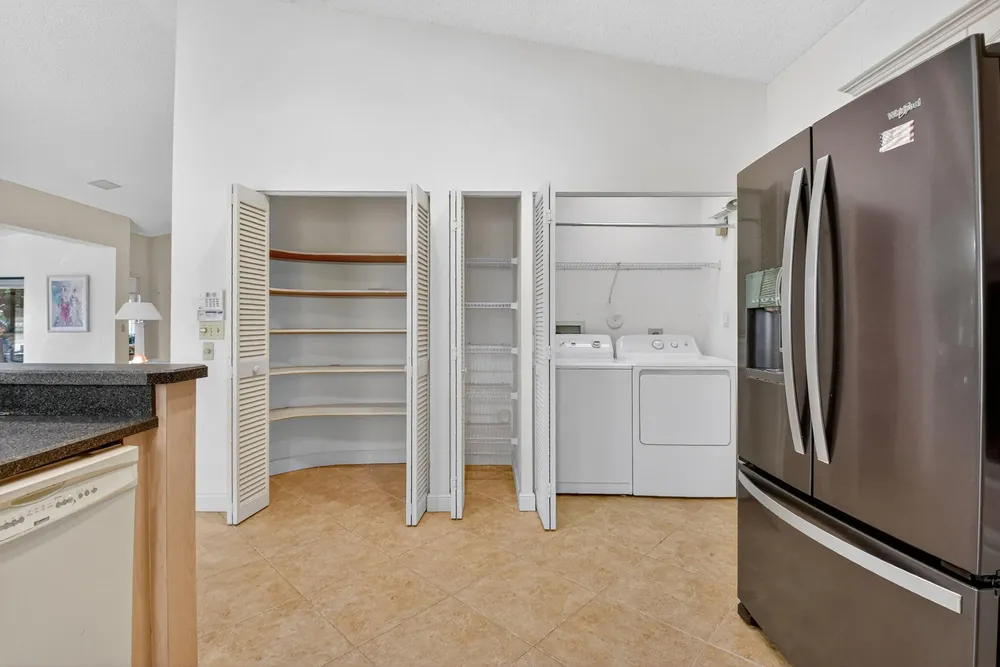 4698 Sextant Circle, Boynton Beach, FL 33436