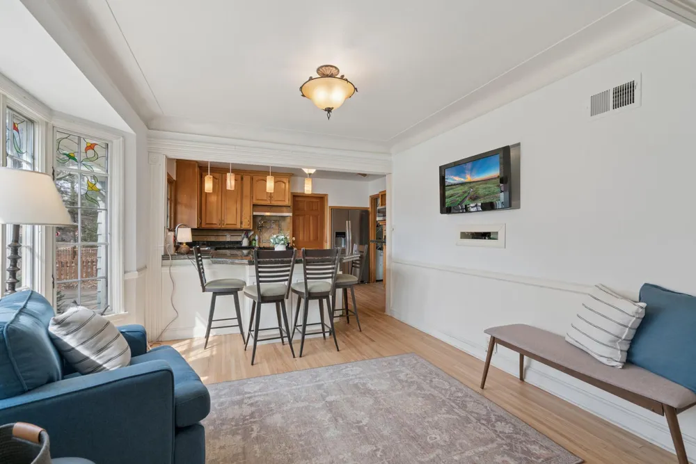 2212 W 53rd St, Minneapolis, MN 55419