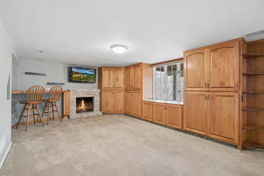 2212 W 53rd St, Minneapolis, MN 55419