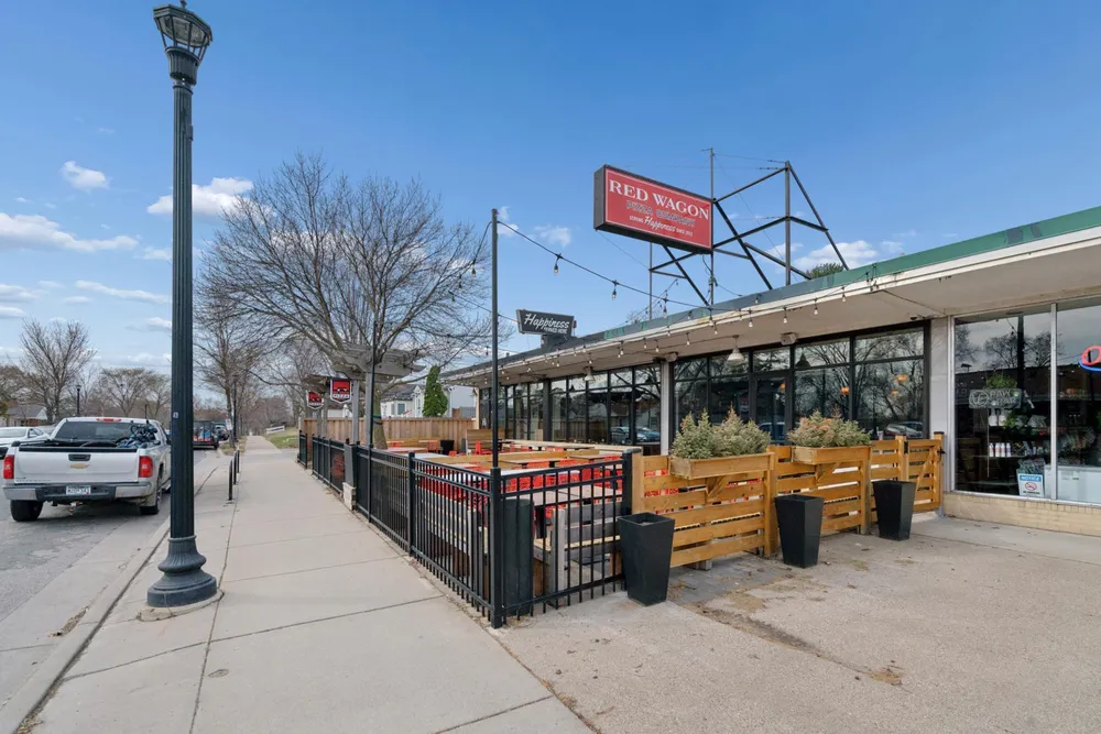 2212 W 53rd St, Minneapolis, MN 55419