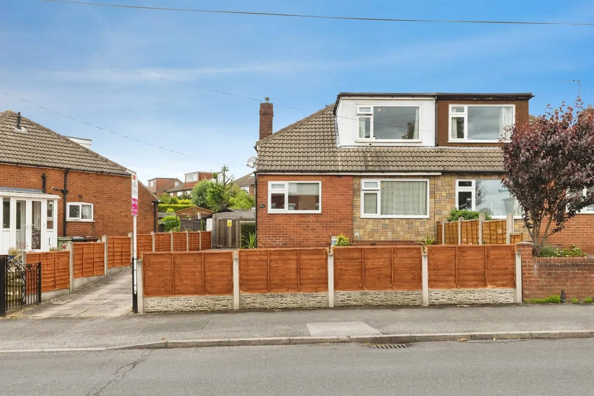 Manston Approach, Leeds