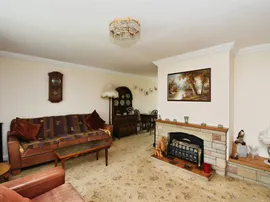 Inglenook Drive, Thorne, Doncaster thumb 3