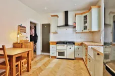 St. Michaels Villas, Leeds