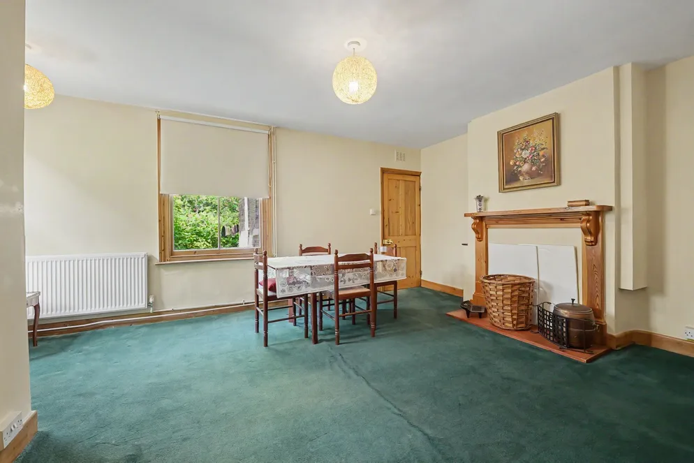 Property carousel item 3