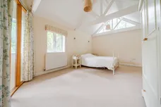 Bristol Road, Thornbury, BS35 photo 6