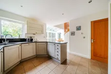 Bristol Road, Thornbury, BS35 photo 12