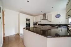Bristol Road, Thornbury, BS35 photo 13