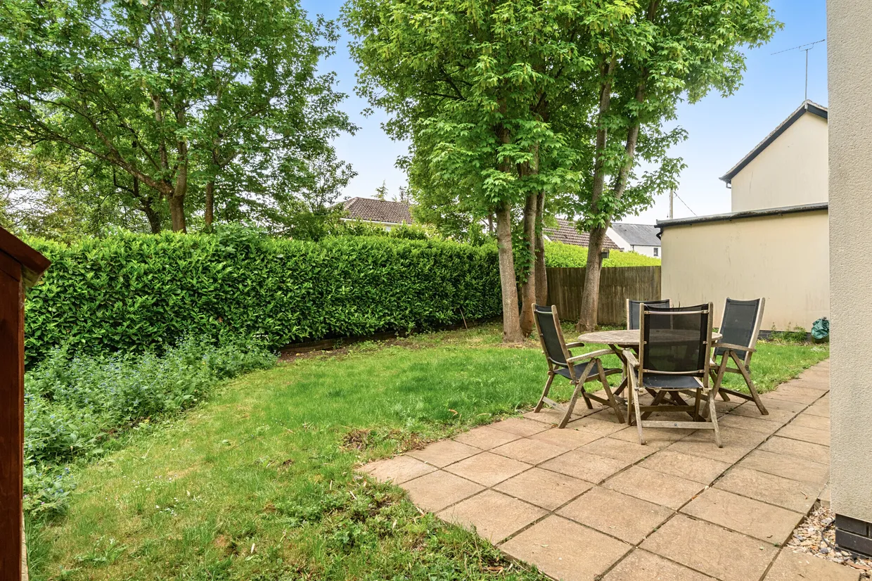 Bristol Road, Thornbury, BS35 photo 20