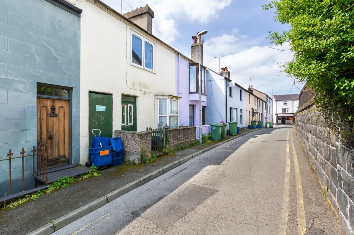 The Crescent, Bangor, Gwynedd, LL57