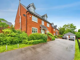 Tutbury Hollow, Ashbourne photo