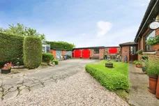 Willow Bridge Lane, Moss, Doncaster