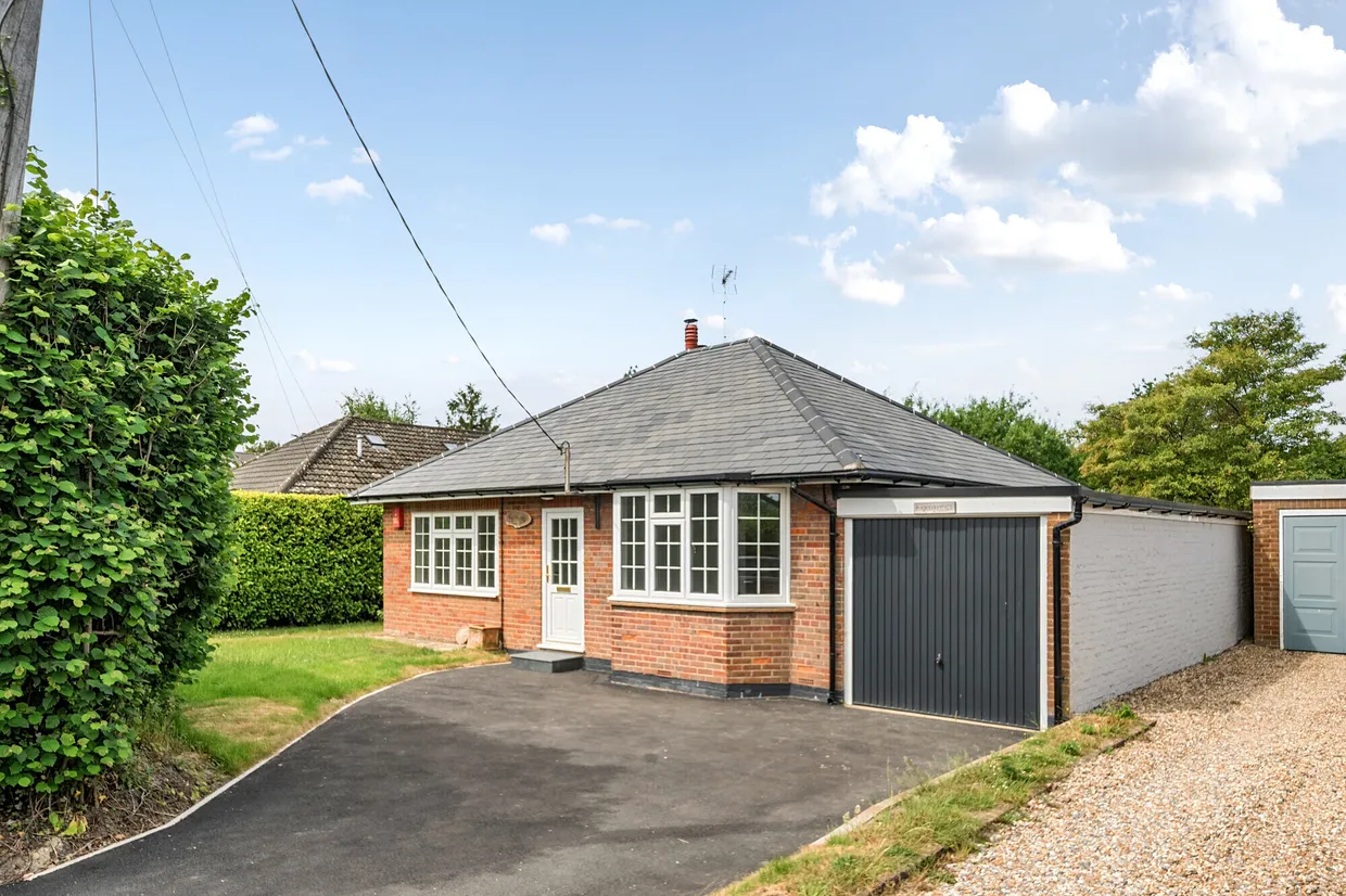London Road, Wendover, HP22 photo 20