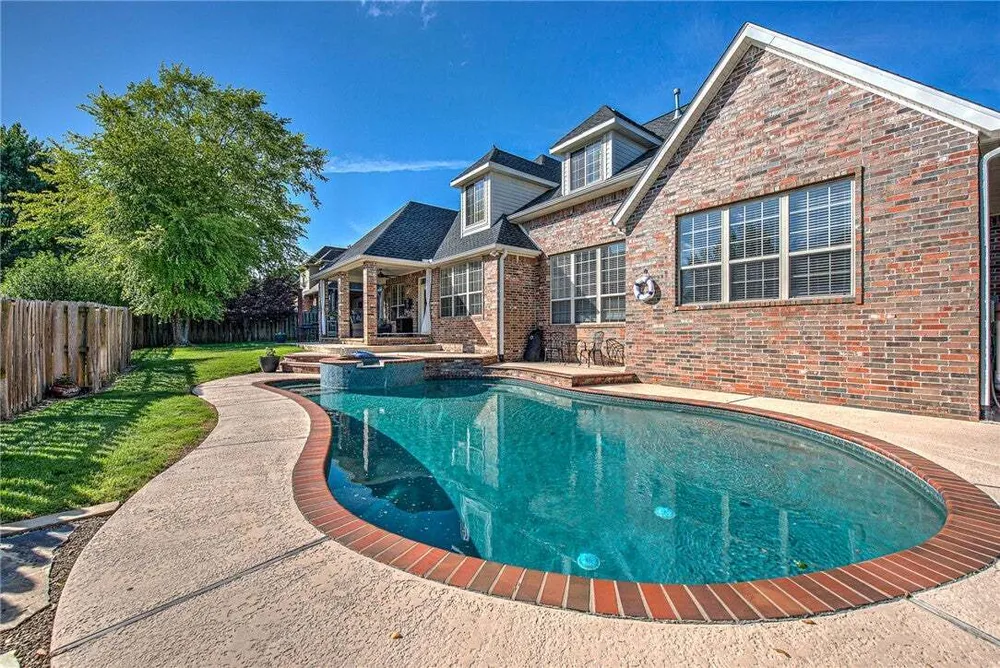 6605 SOUTH WILLOWRIDGE LANE, Rogers, AR 72758