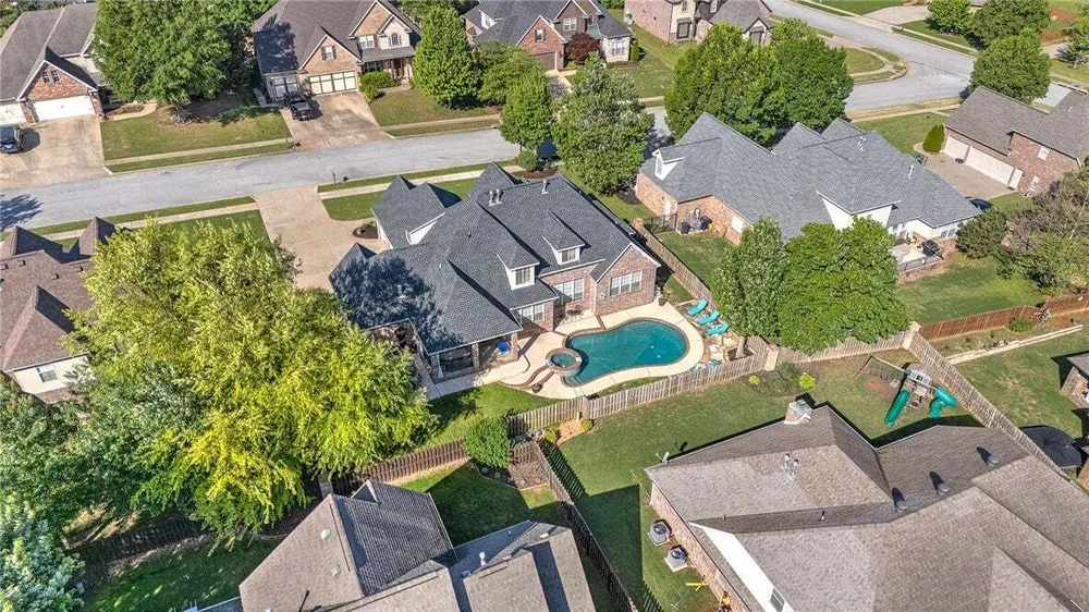 6605 SOUTH WILLOWRIDGE LANE, Rogers, AR 72758