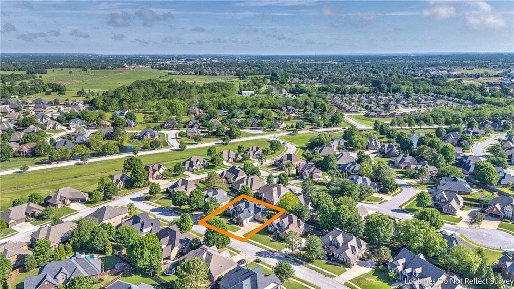 6605 SOUTH WILLOWRIDGE LANE, Rogers, AR 72758