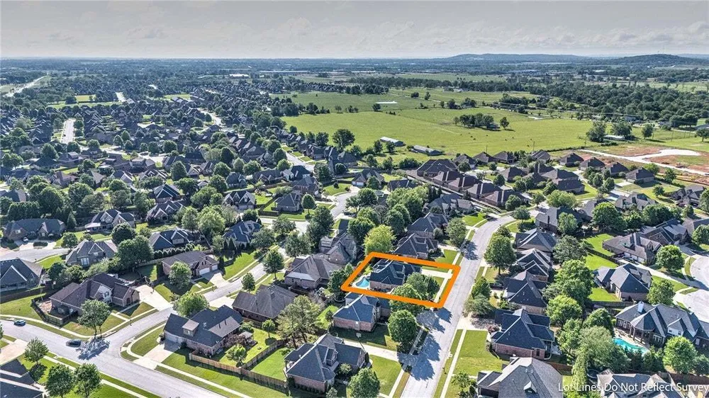 6605 SOUTH WILLOWRIDGE LANE, Rogers, AR 72758