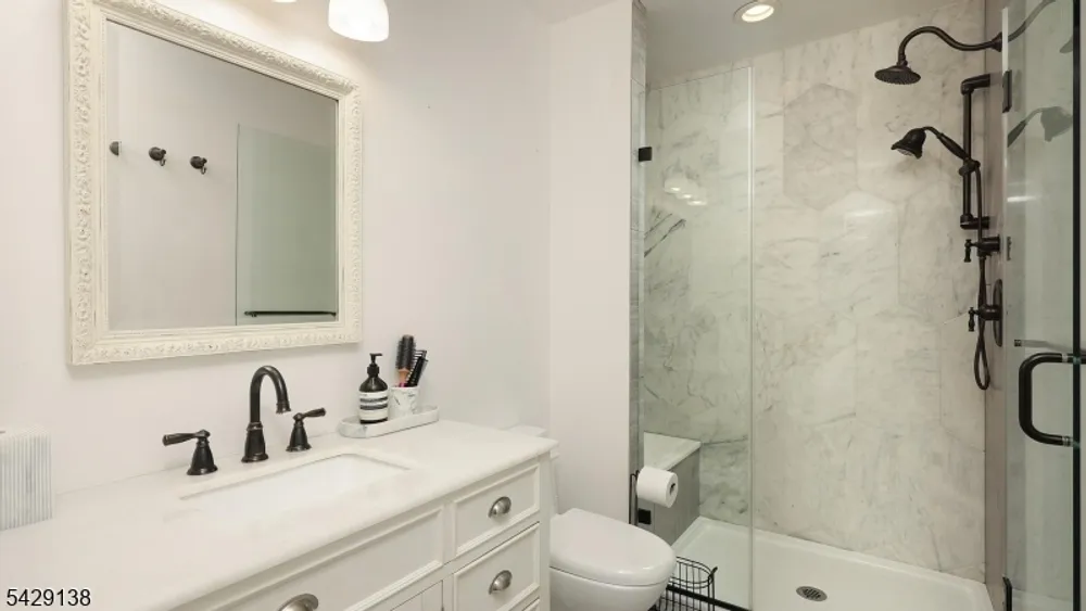 110 Orange Ave, Union, Cranford Township, NJ 07016