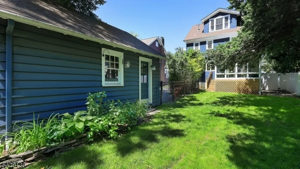 110 Orange Ave, Union, Cranford Township, NJ 07016