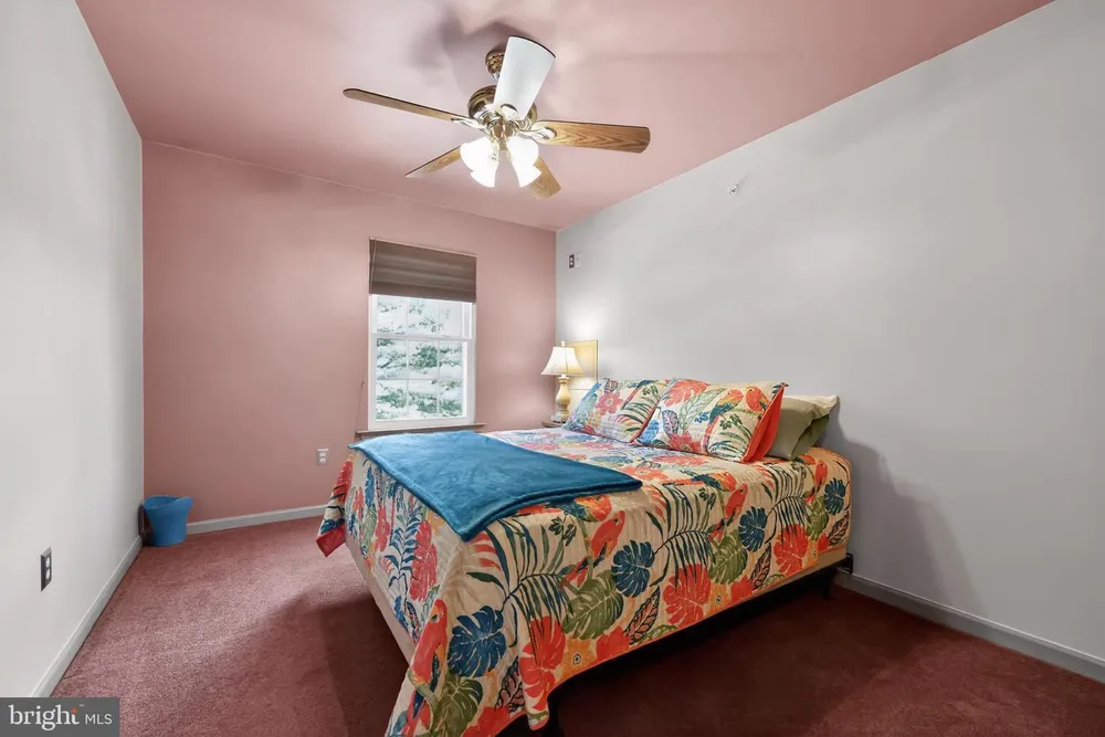 203 Glenview Dr, Warrington, PA 18976