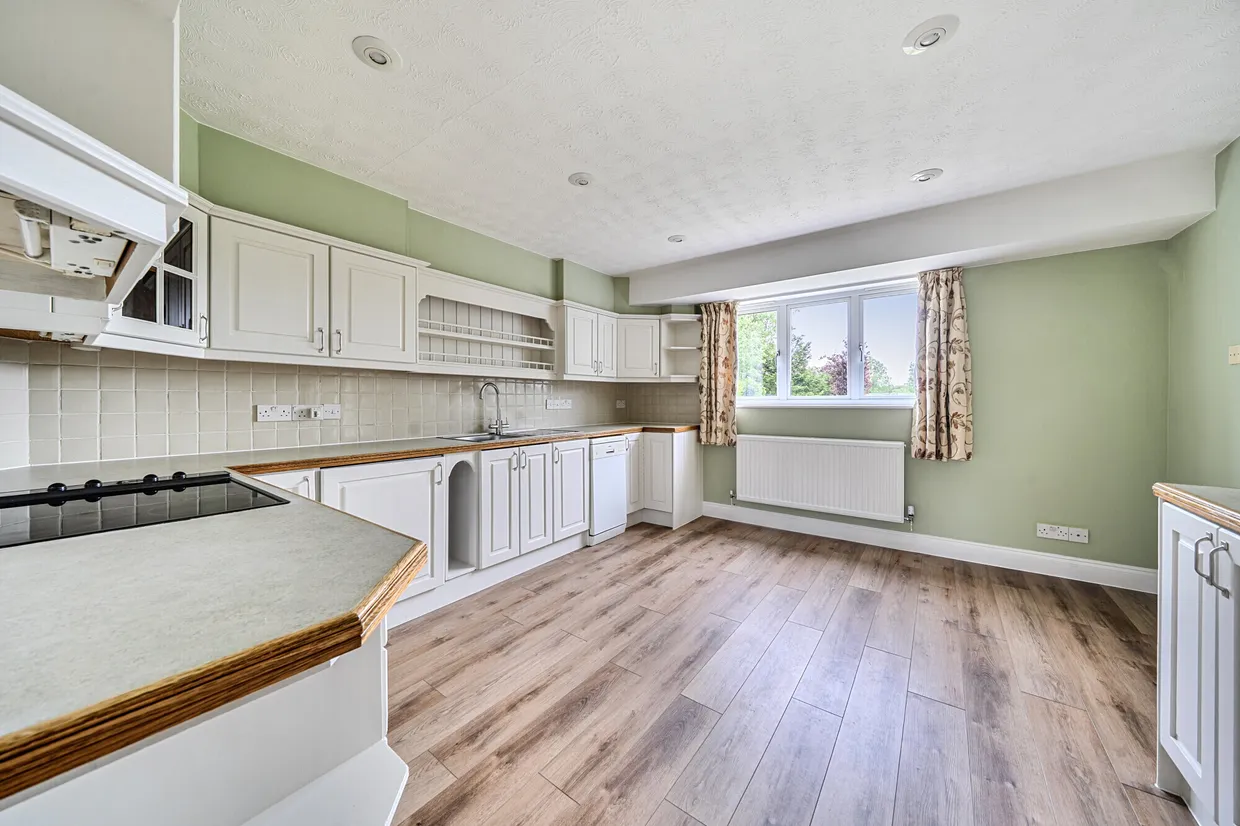 Heytesbury, Warminster, BA12 photo 6