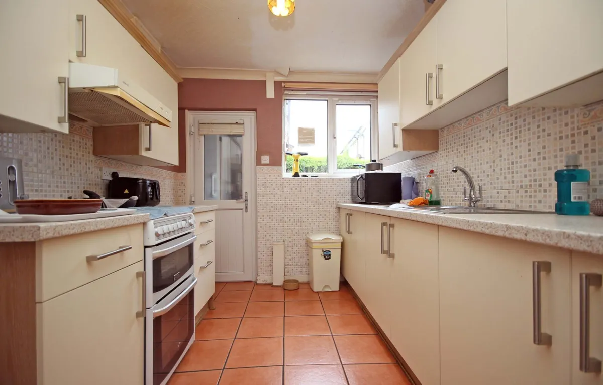 Ffordd Dolafon, Llangefni, Isle of Anglesey, LL77