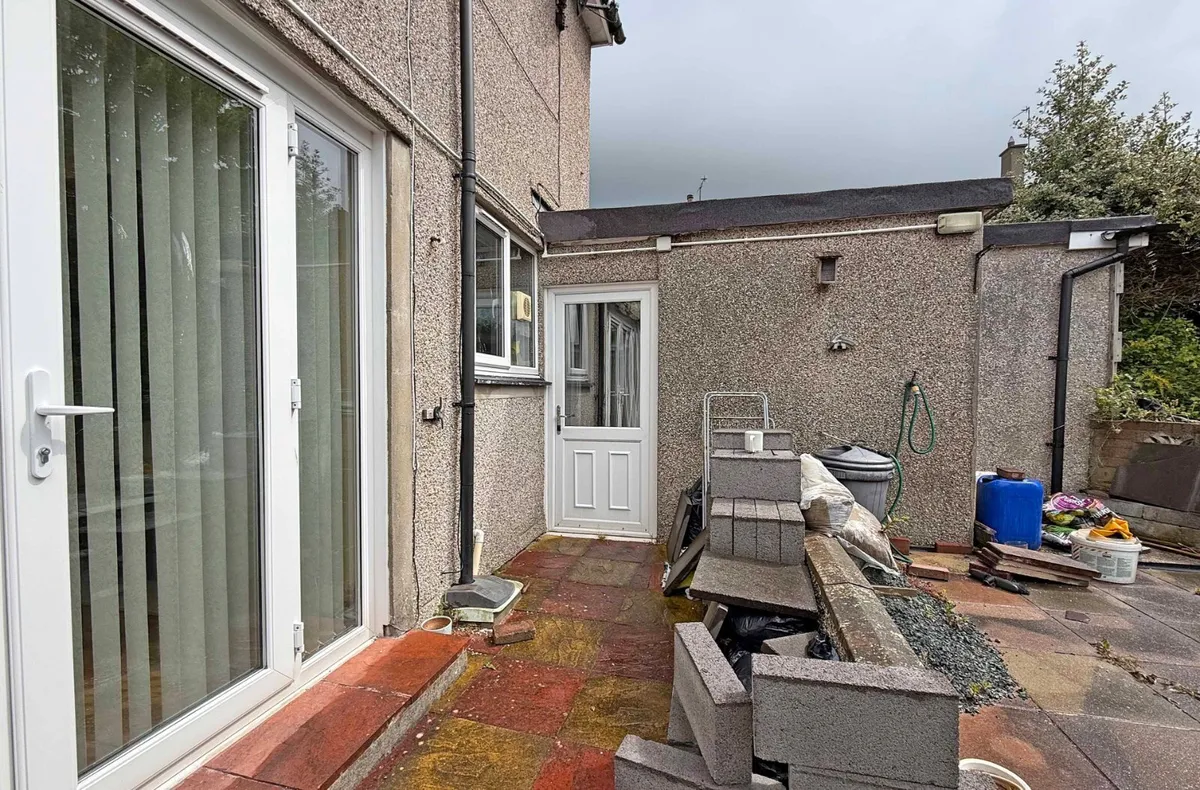Ffordd Dolafon, Llangefni, Isle of Anglesey, LL77