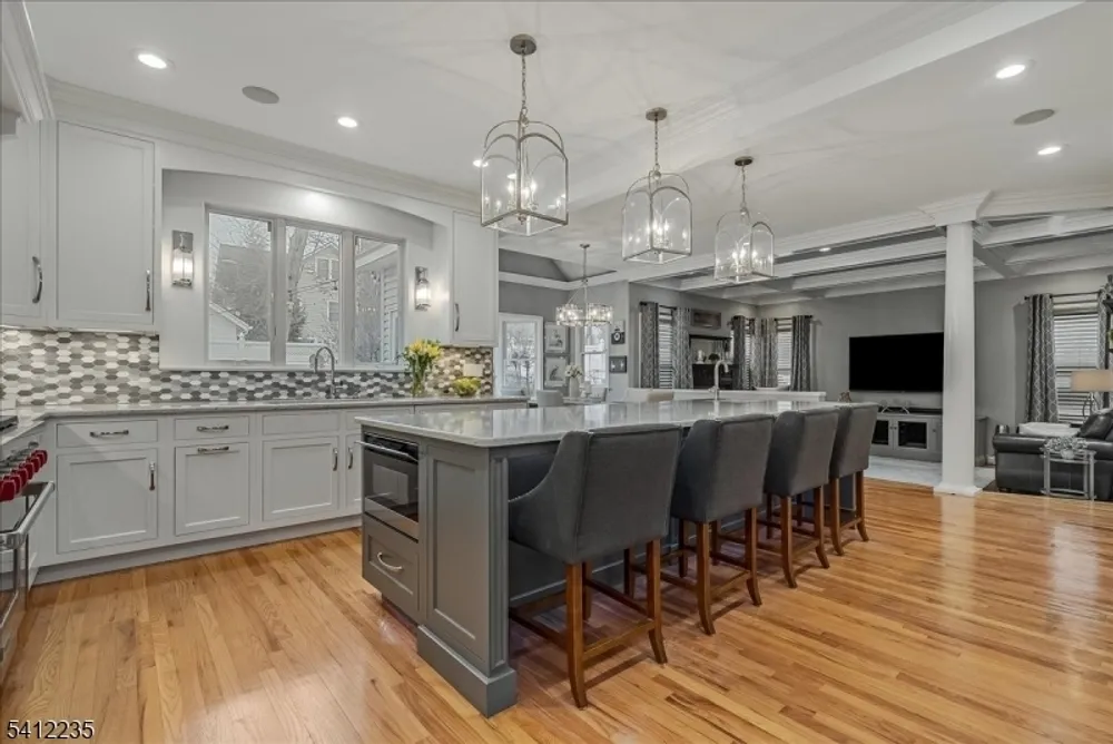 756 Clarence St, Westfield, NJ 07090