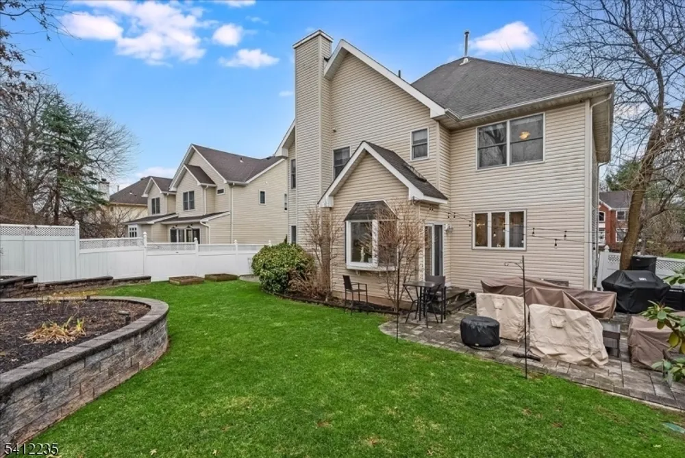 756 Clarence St, Westfield, NJ 07090