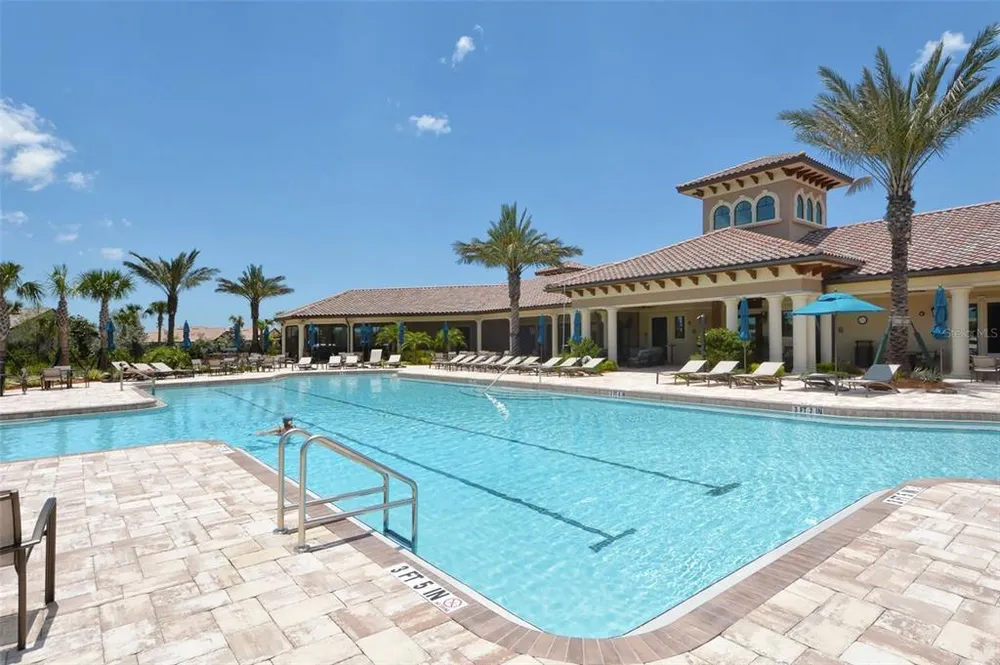 5341 Sundew Dr, Sarasota, FL 34238