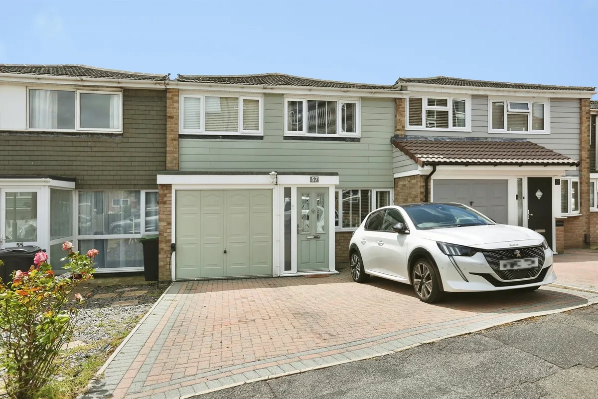 Gale Moor Avenue, Gosport