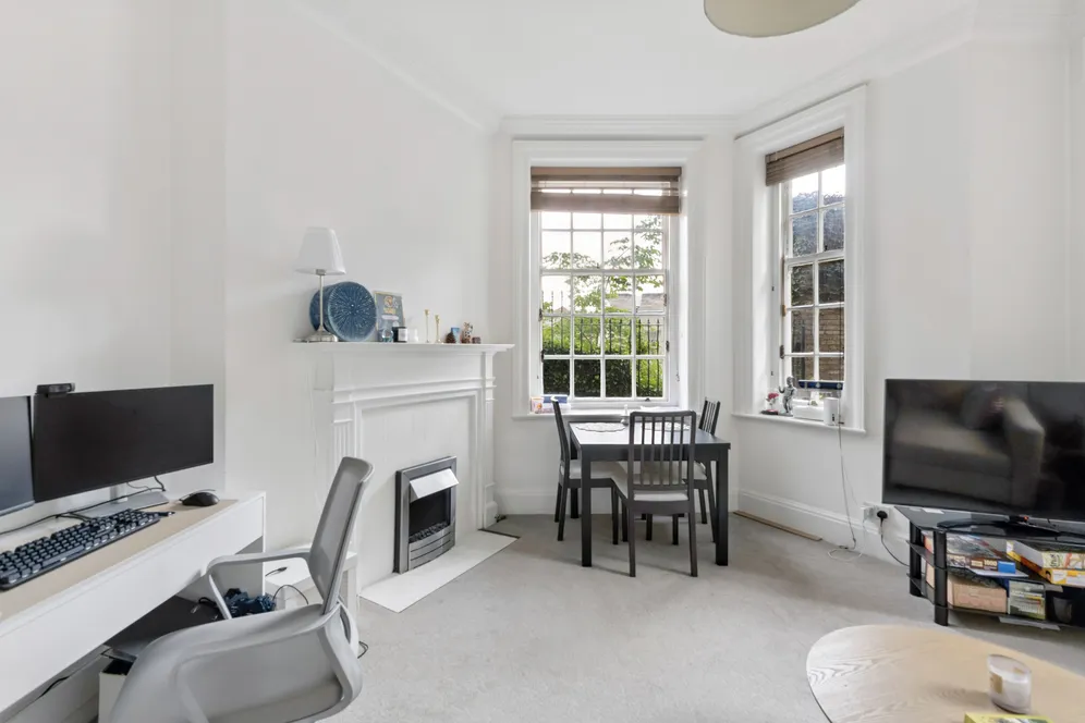Cliveden Place, London, SW1W photo 12