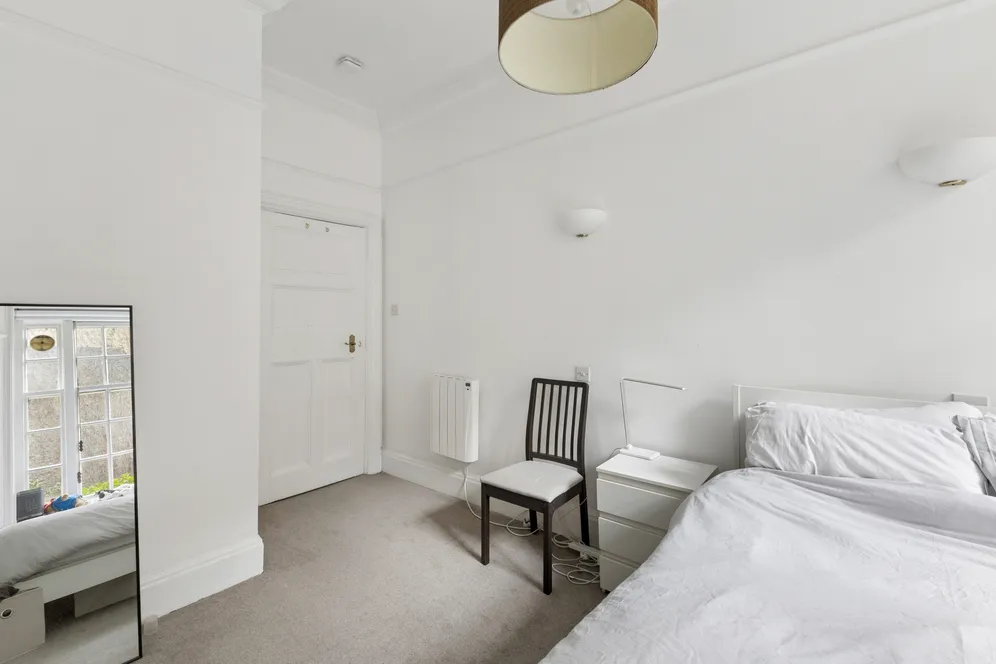 Cliveden Place, London, SW1W photo 14