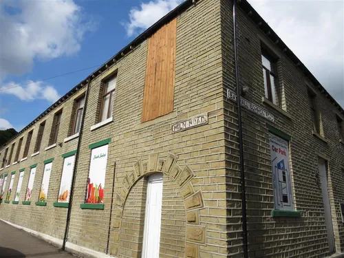 Common Road, HUDDERSFIELDphoto