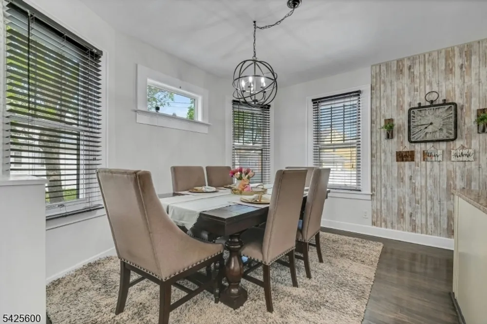 277 Madison Ave, Clifton, NJ 07011