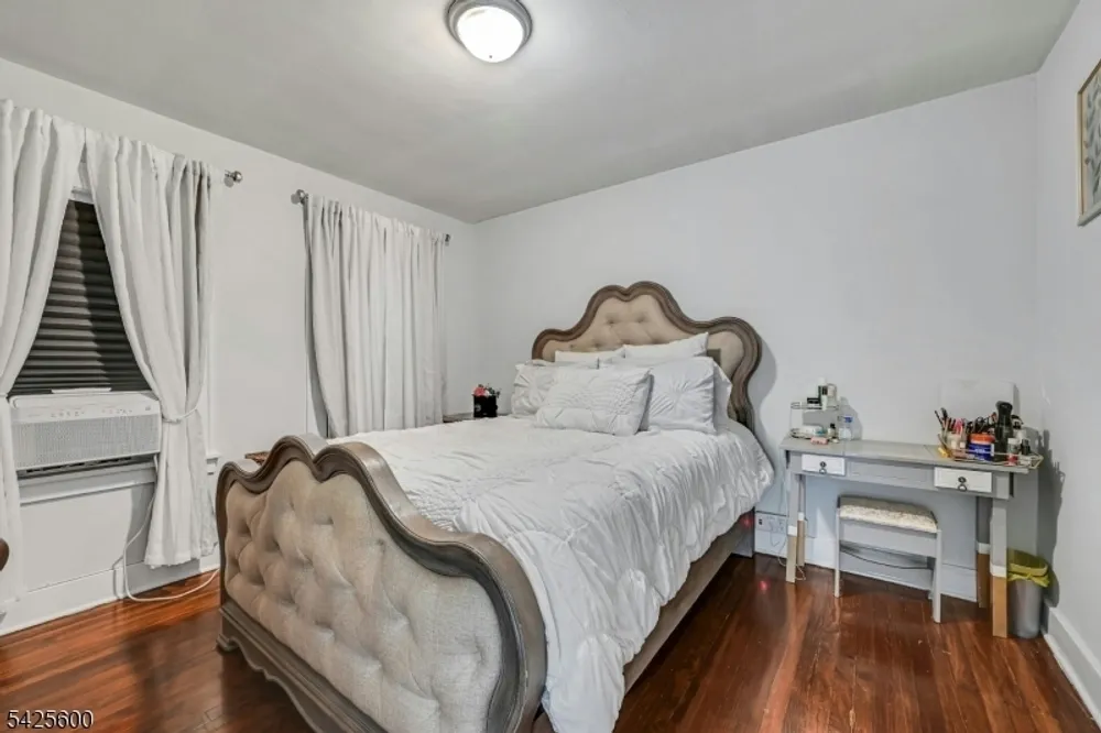277 Madison Ave, Clifton, NJ 07011