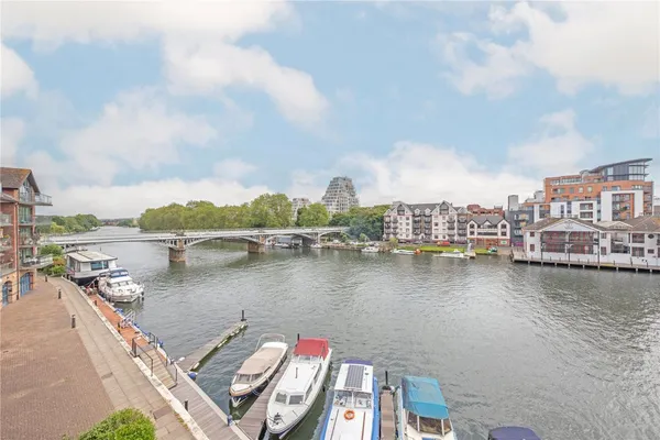 Becketts Place, Kingston Upon Thames, KT1 photo 4