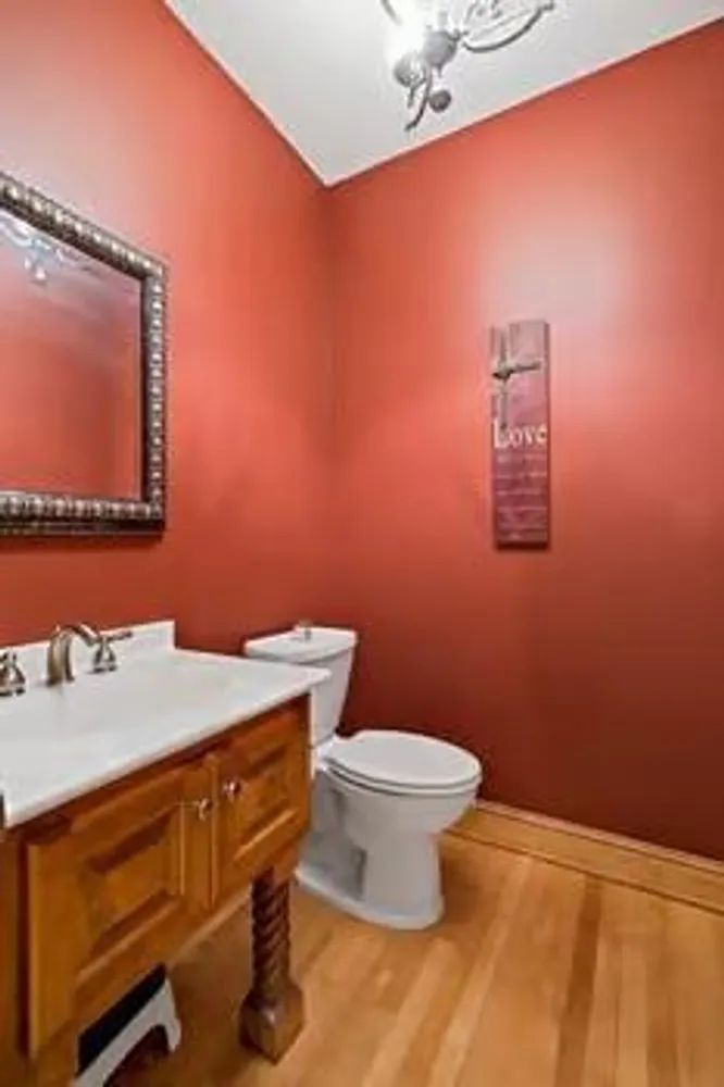 206 Stonebridge Ln, Lilydale, MN 55118