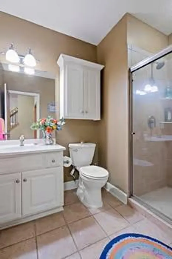 206 Stonebridge Ln, Lilydale, MN 55118
