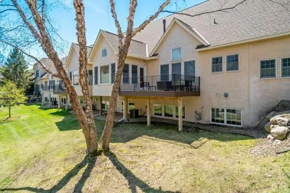 206 Stonebridge Ln, Lilydale, MN 55118