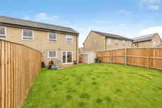 Siderite Close, Emley, Huddersfield