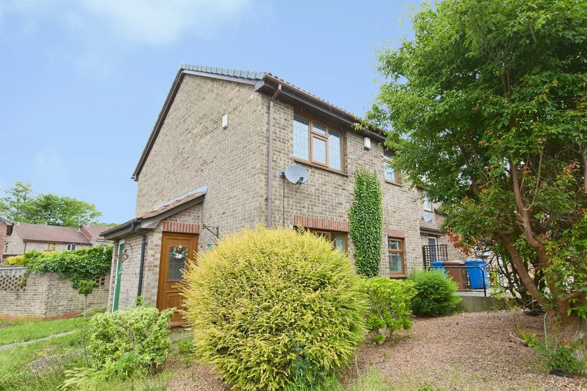Swinderby Drive, Oakwood, Derby
