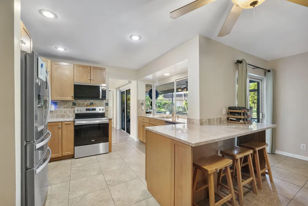 4020 NW 113th Ave, Coral Springs, FL 33065
