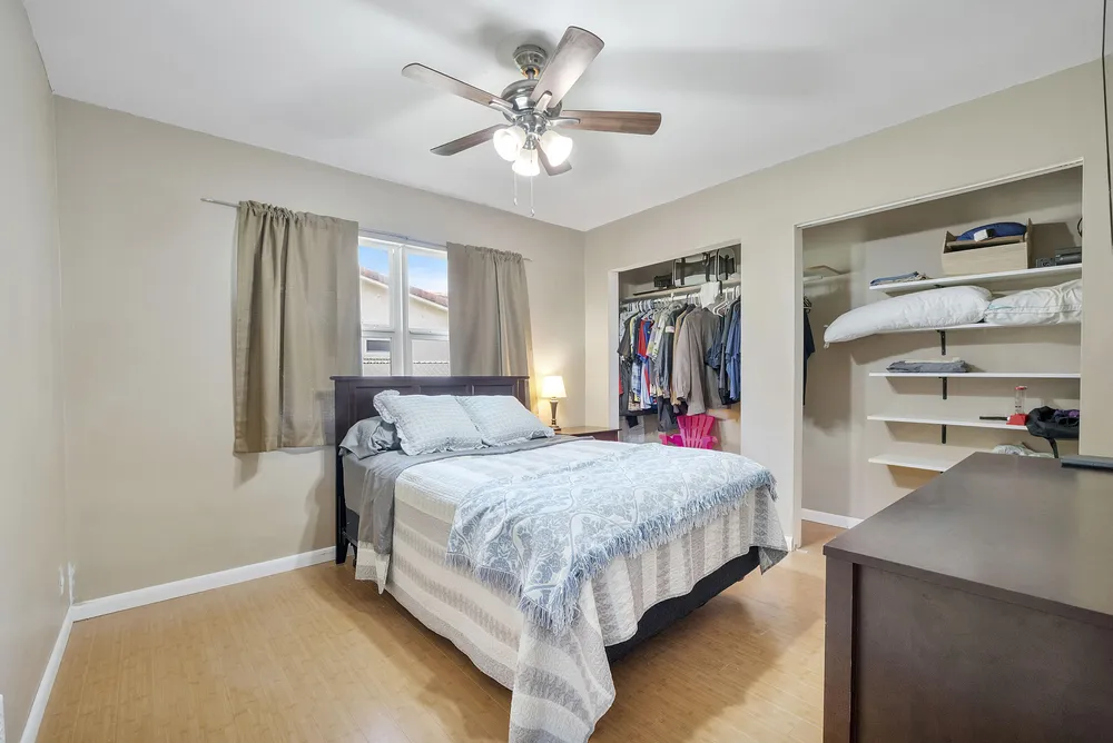 4020 NW 113th Ave, Coral Springs, FL 33065