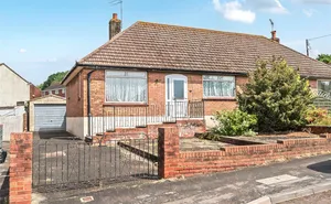 Rivermead Avenue, Exmouth, Devon, EX8 photo