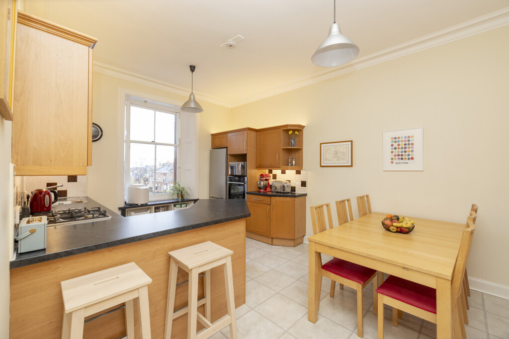 100 Craiglea Drive, Morningside, Edinburgh, EH10 5PN Image 8