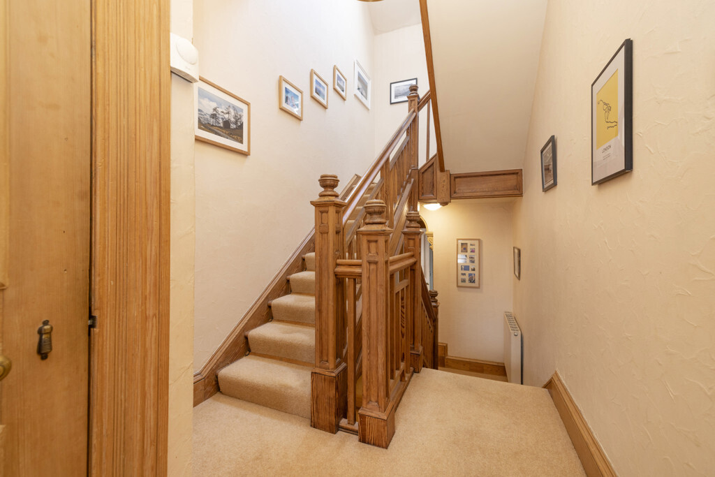 100 Craiglea Drive, Morningside, Edinburgh, EH10 5PN Image 13