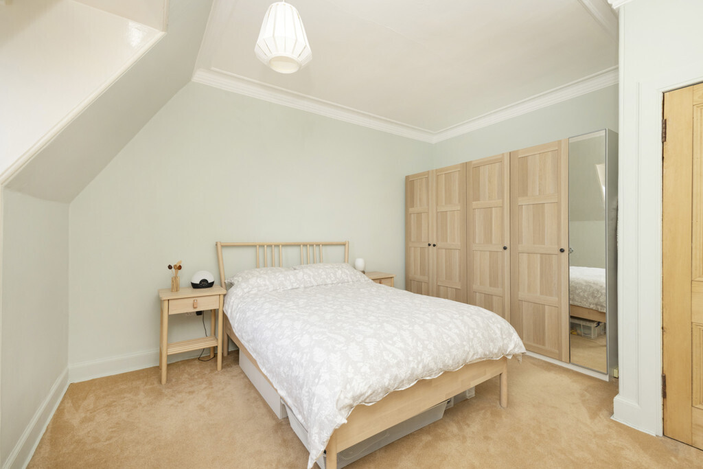 100 Craiglea Drive, Morningside, Edinburgh, EH10 5PN Image 16