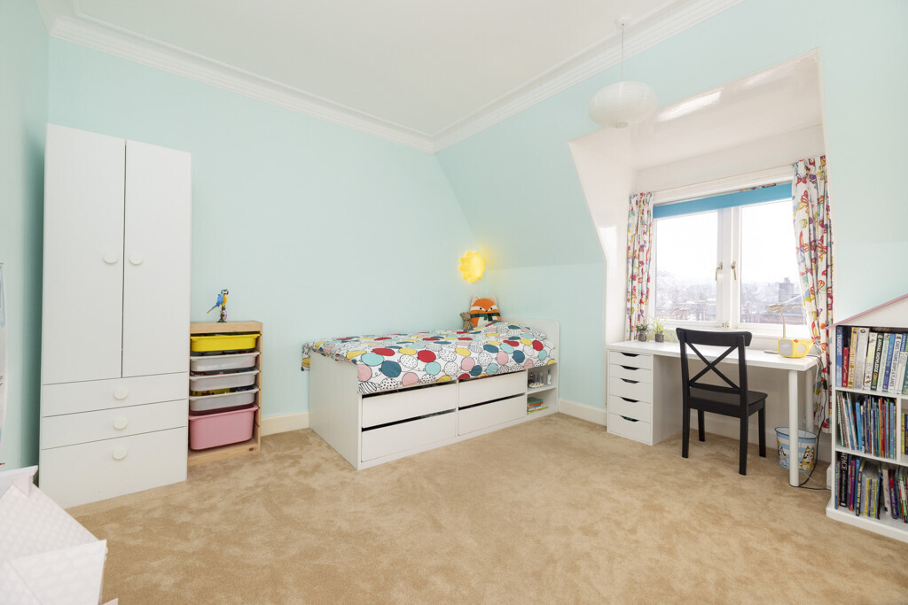 100 Craiglea Drive, Morningside, Edinburgh, EH10 5PN Image 18