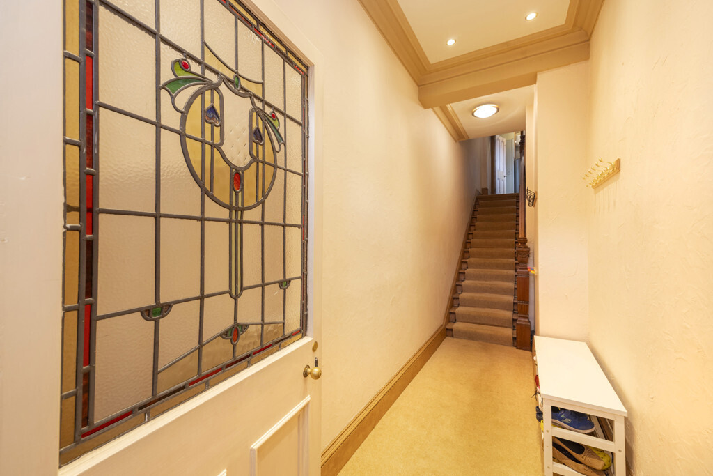 100 Craiglea Drive, Morningside, Edinburgh, EH10 5PN Image 29